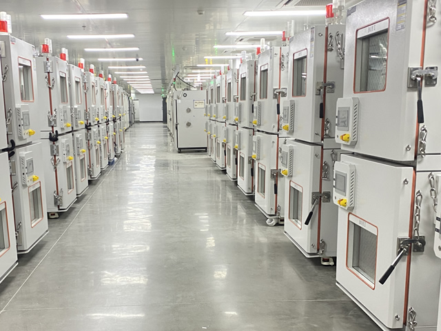 47臺雙層鋰電池測試環境箱成功交付融捷集團